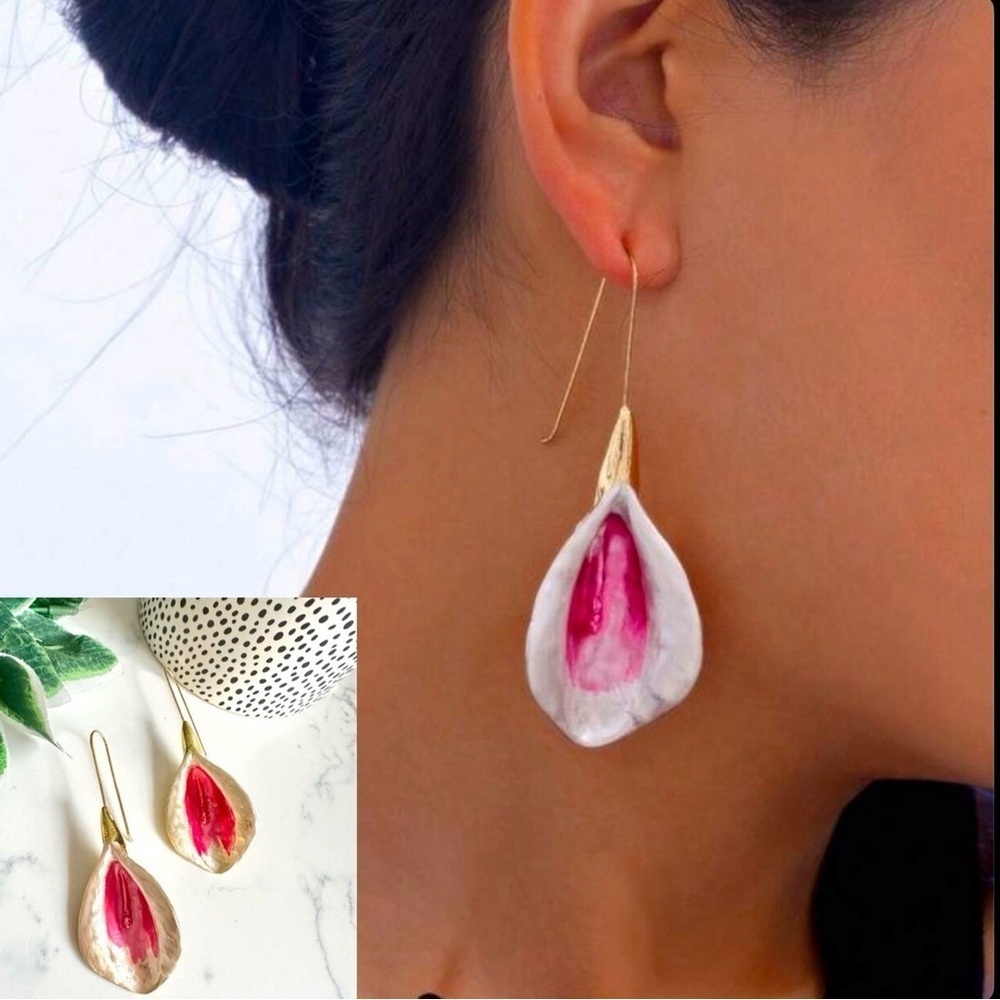 Pink Flower Drop Earrings - Picture 6 of 7